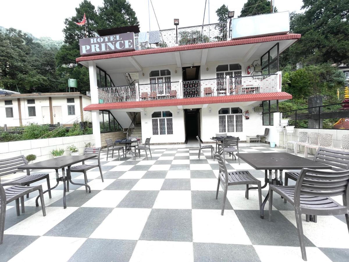 Hotel Prince ! Nainital Mall Road-Prime-Location In-Front-Of-Naini-Lake Hygiene-And-Spacious-Room מראה חיצוני תמונה